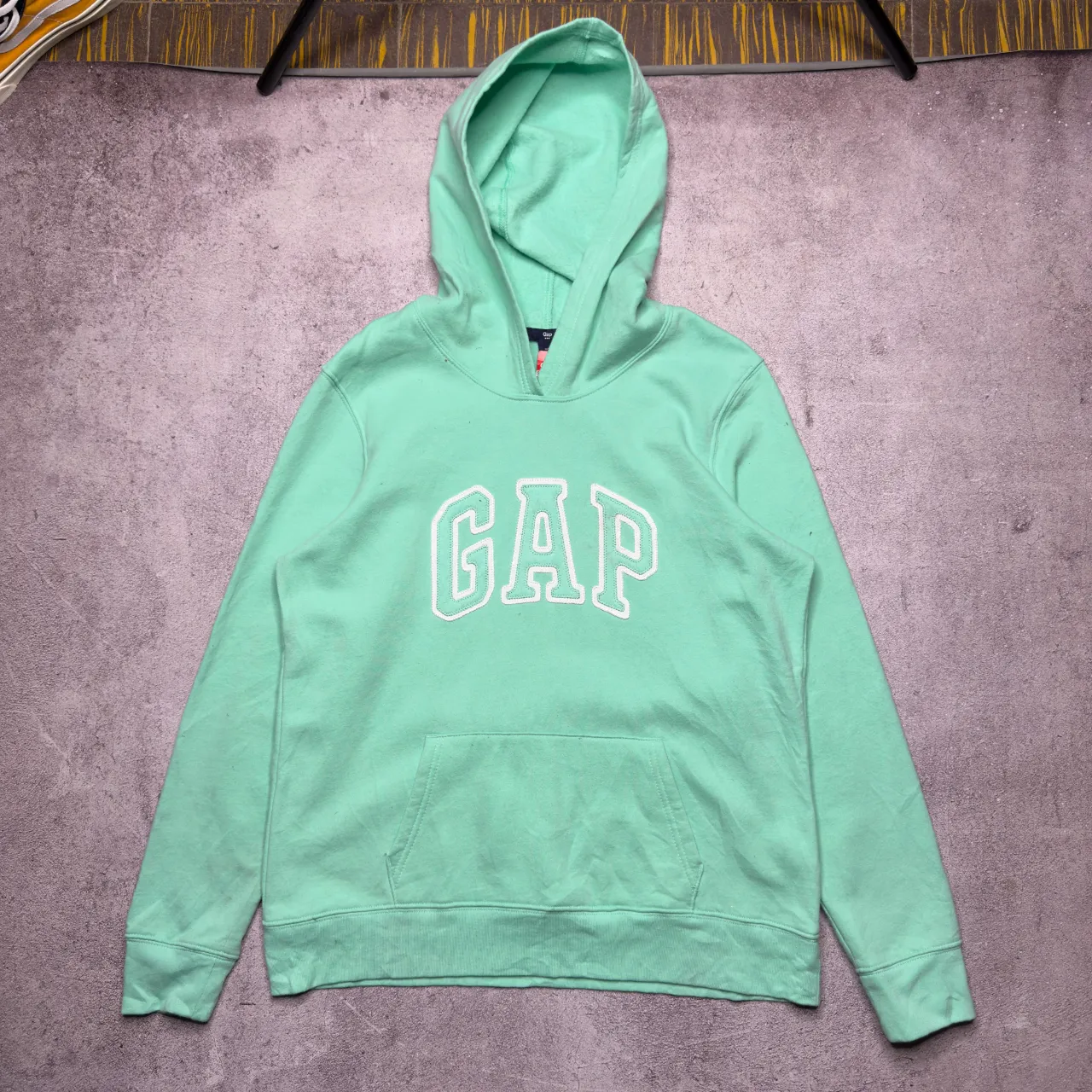 Buzo GAP - imagen 1