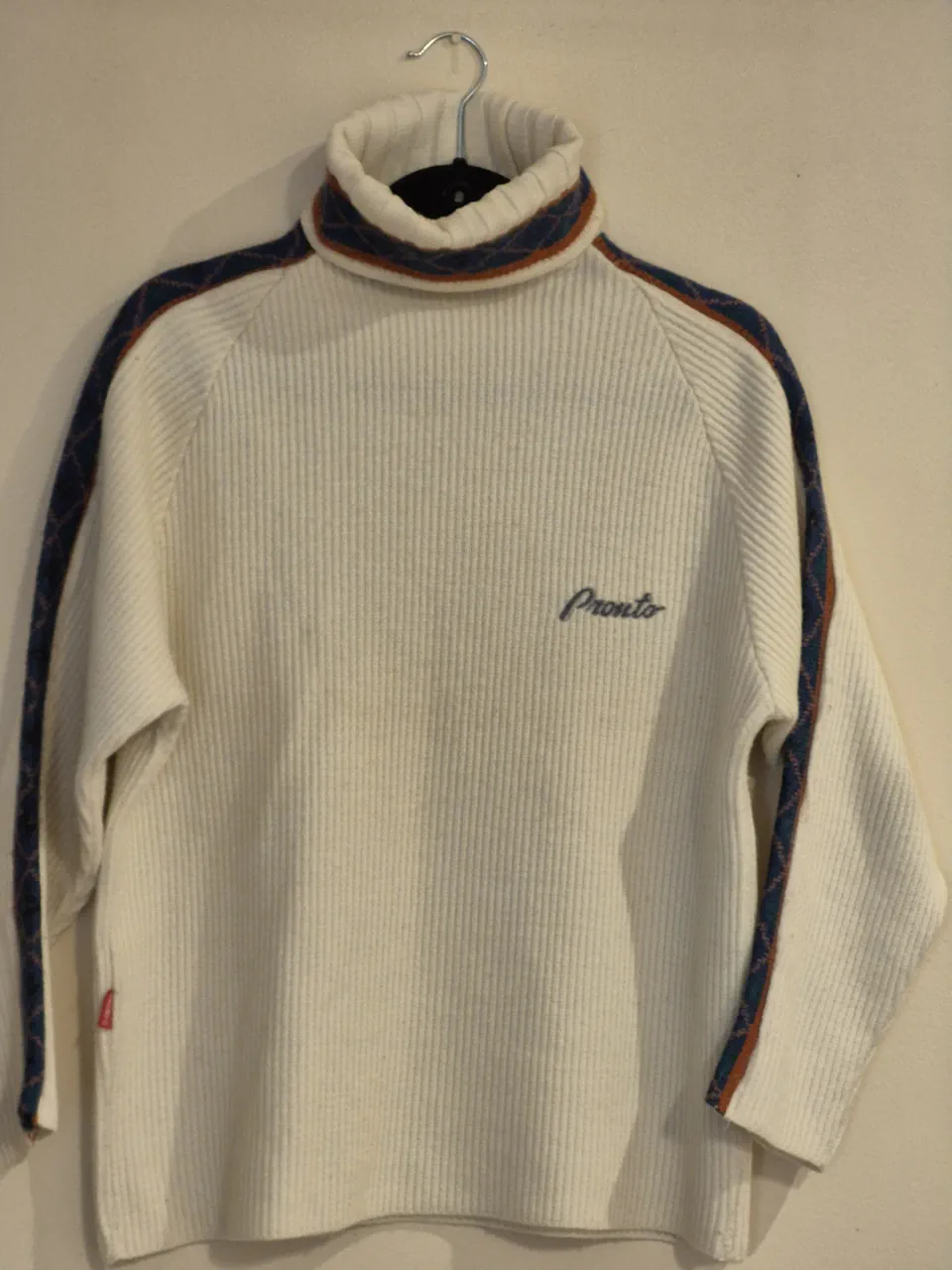 Polera Pronto - imagen 1