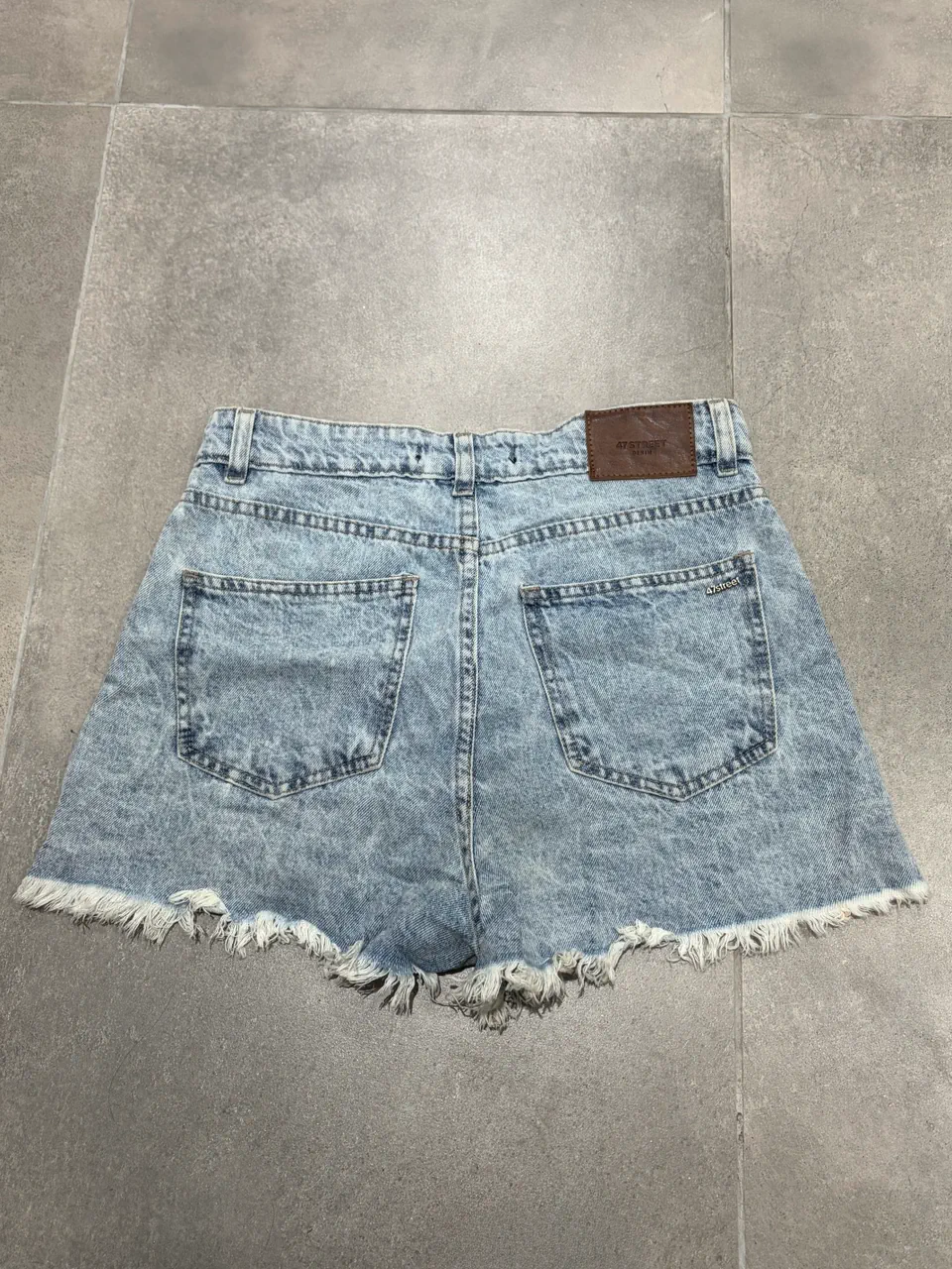 Short 47 Street - imagen 2