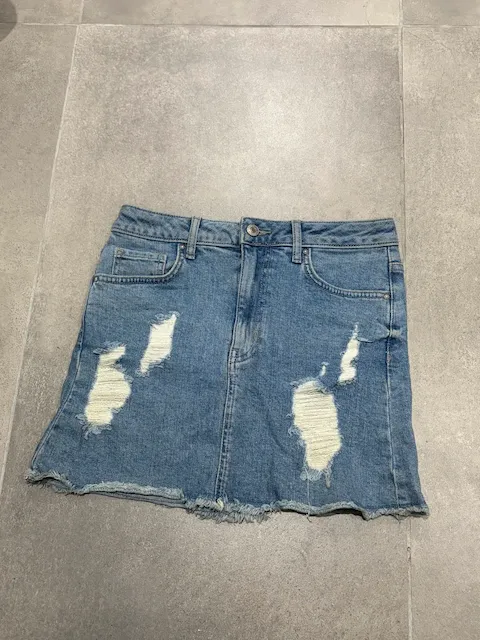 Forever 21 · Talle US 25
