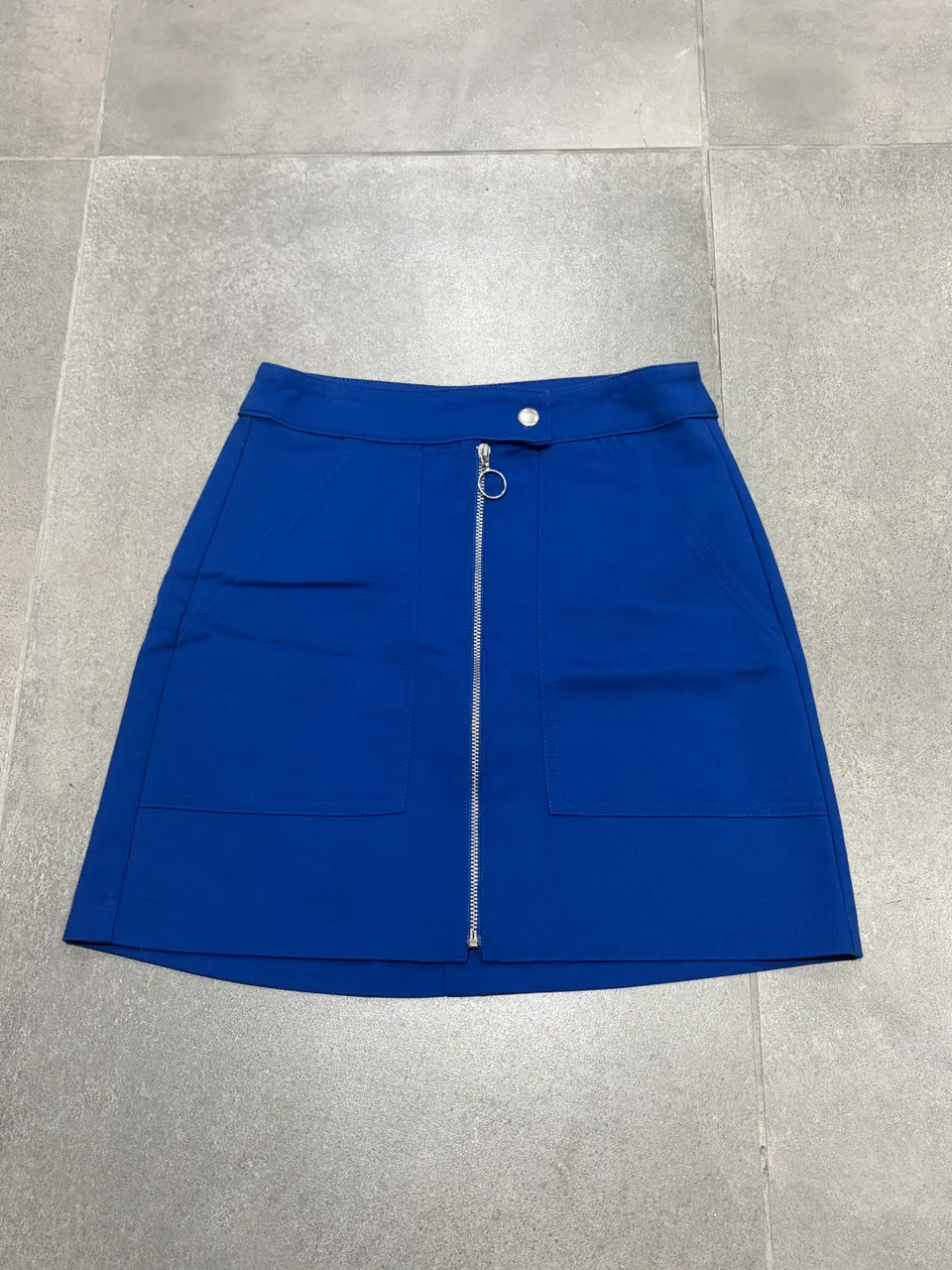 Pollera Bershka · Talle XS