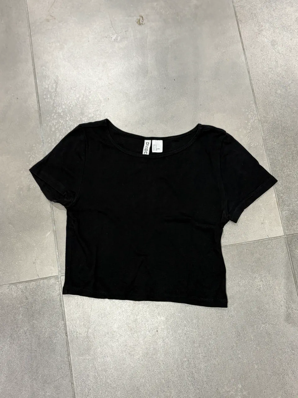 Remera H&M - imagen 1