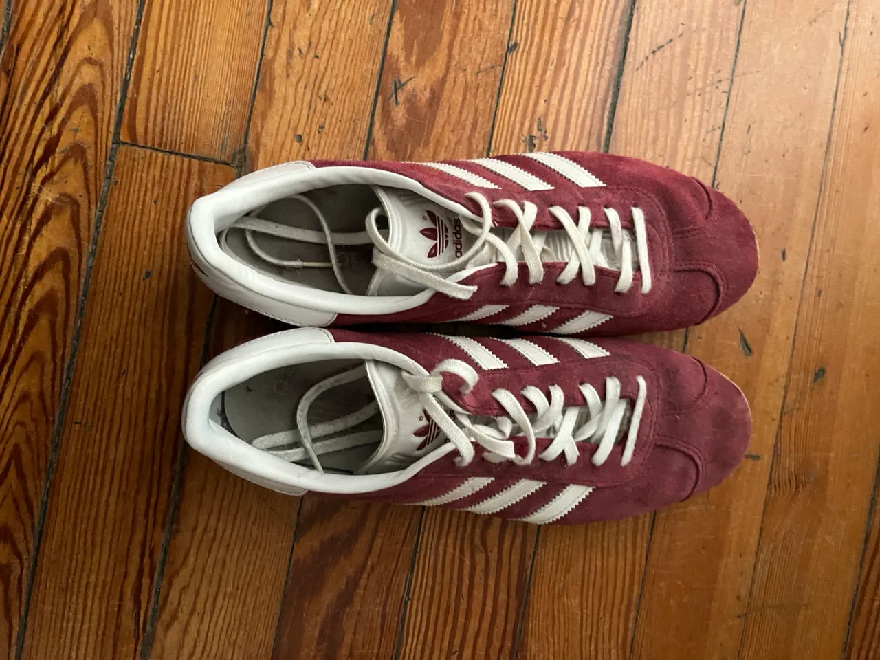 Zapatillas adidas · Talle EU 44
