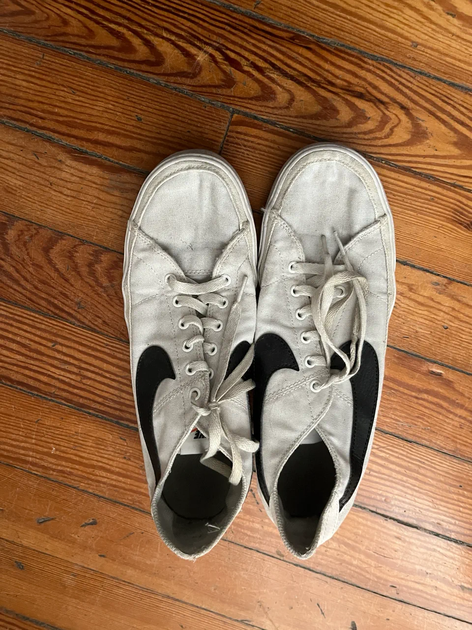 Nike · Talle EU 44