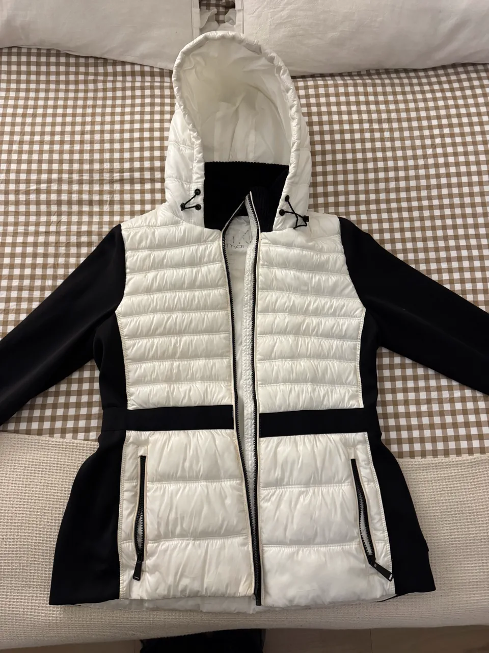 Campera Calvin Klein · Talle M
