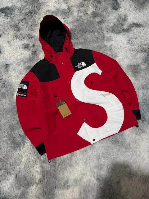 Supreme · Talle S