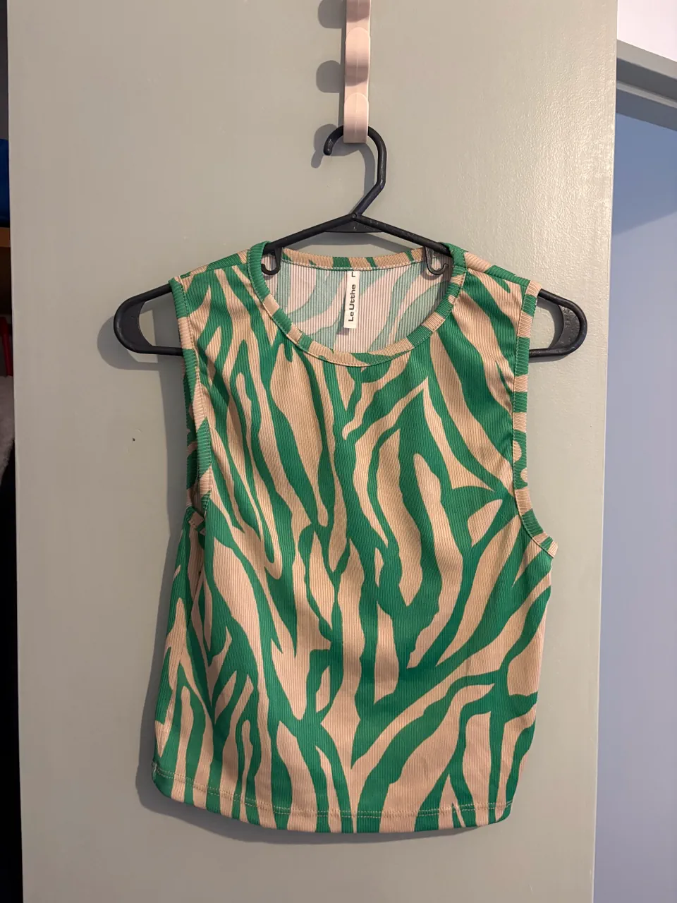Musculosa Le Utthe - imagen 1