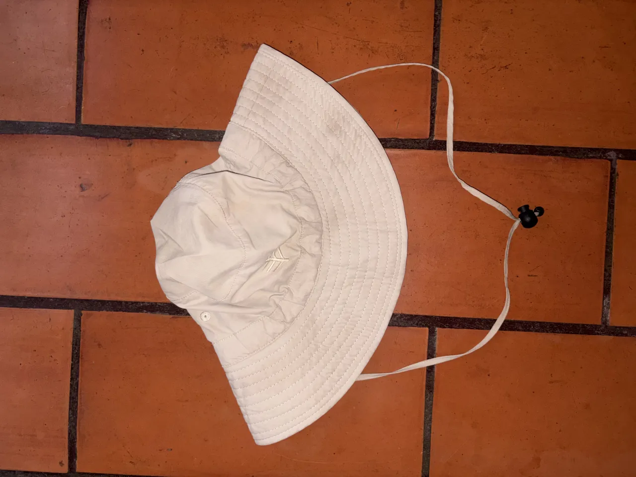 Sombrero Otro