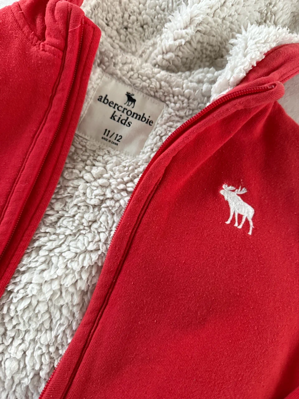 Campera de polar Abercrombie kids - imagen 3