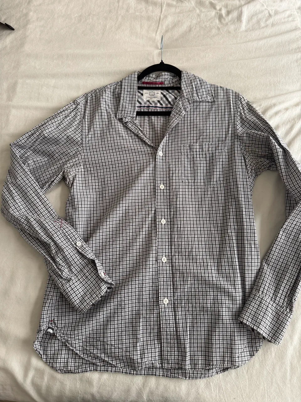 Camisa Etiqueta Negra · Talle S