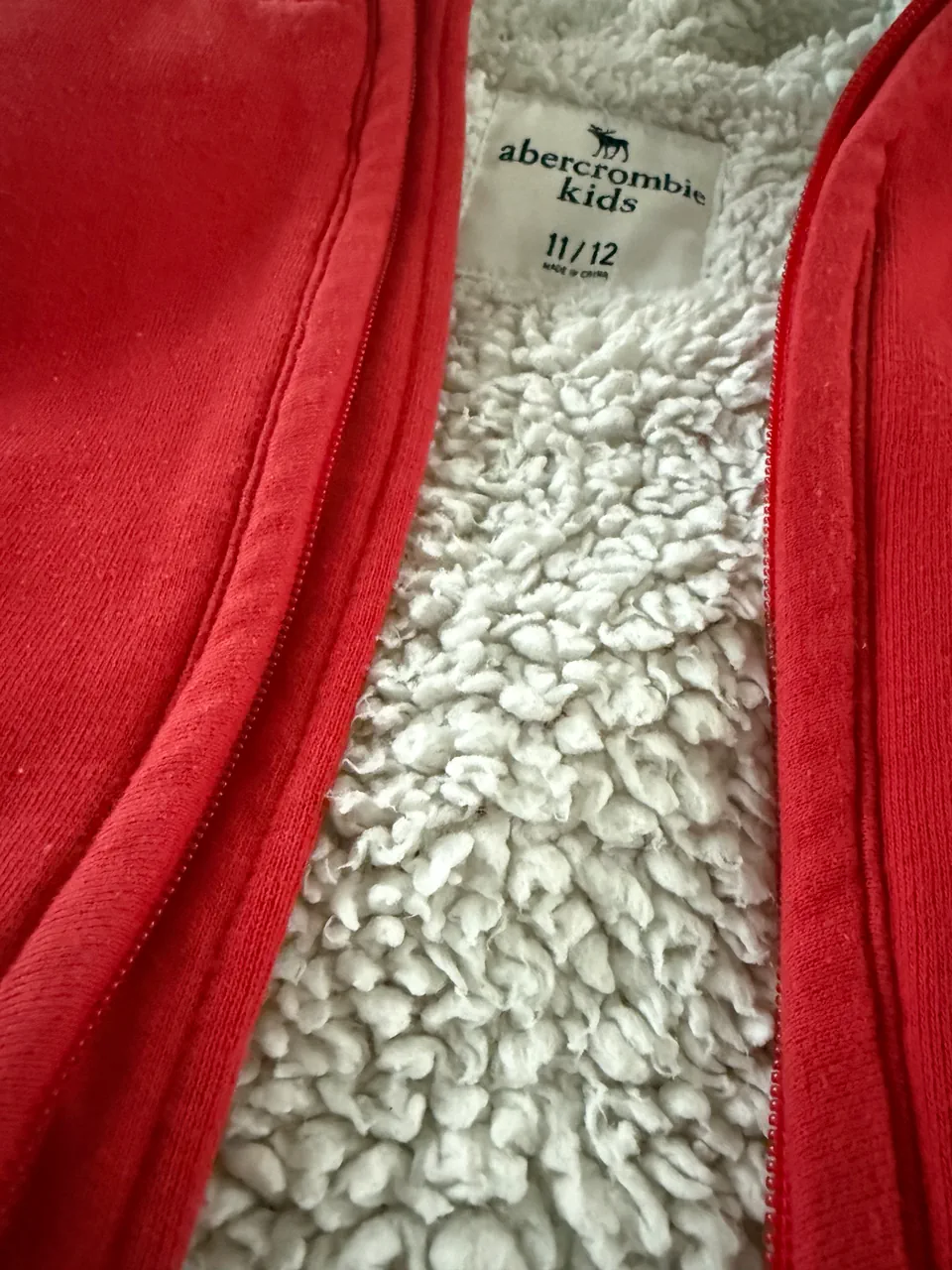 Campera de polar Abercrombie kids - imagen 2