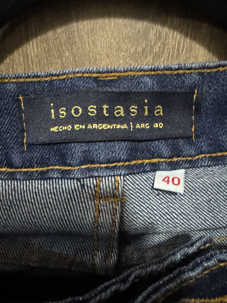 Jean Isostasia - imagen 6