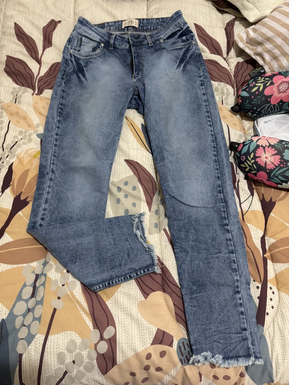 Jean A ≠ · Talle 2