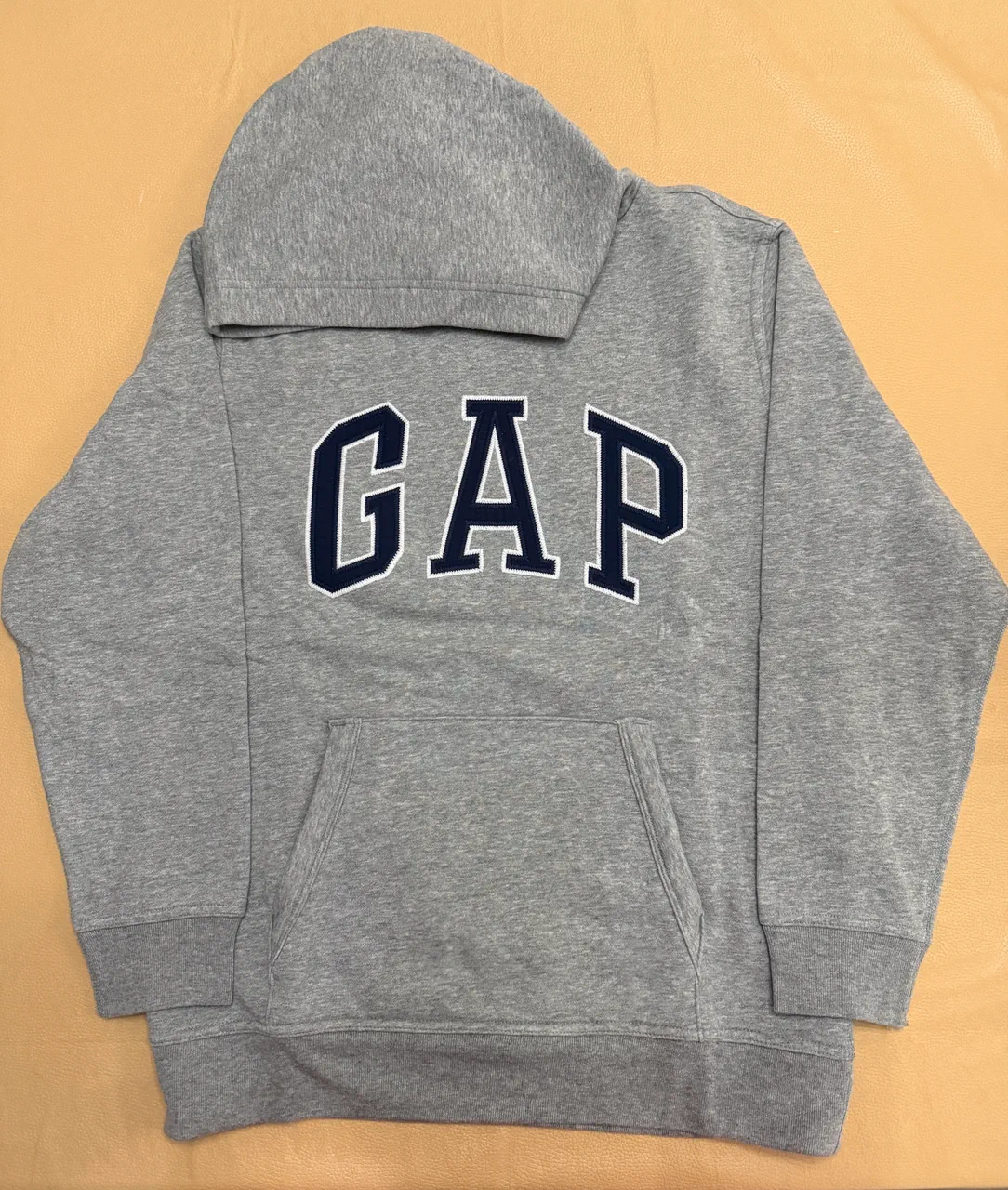 Buzo GAP - imagen 1