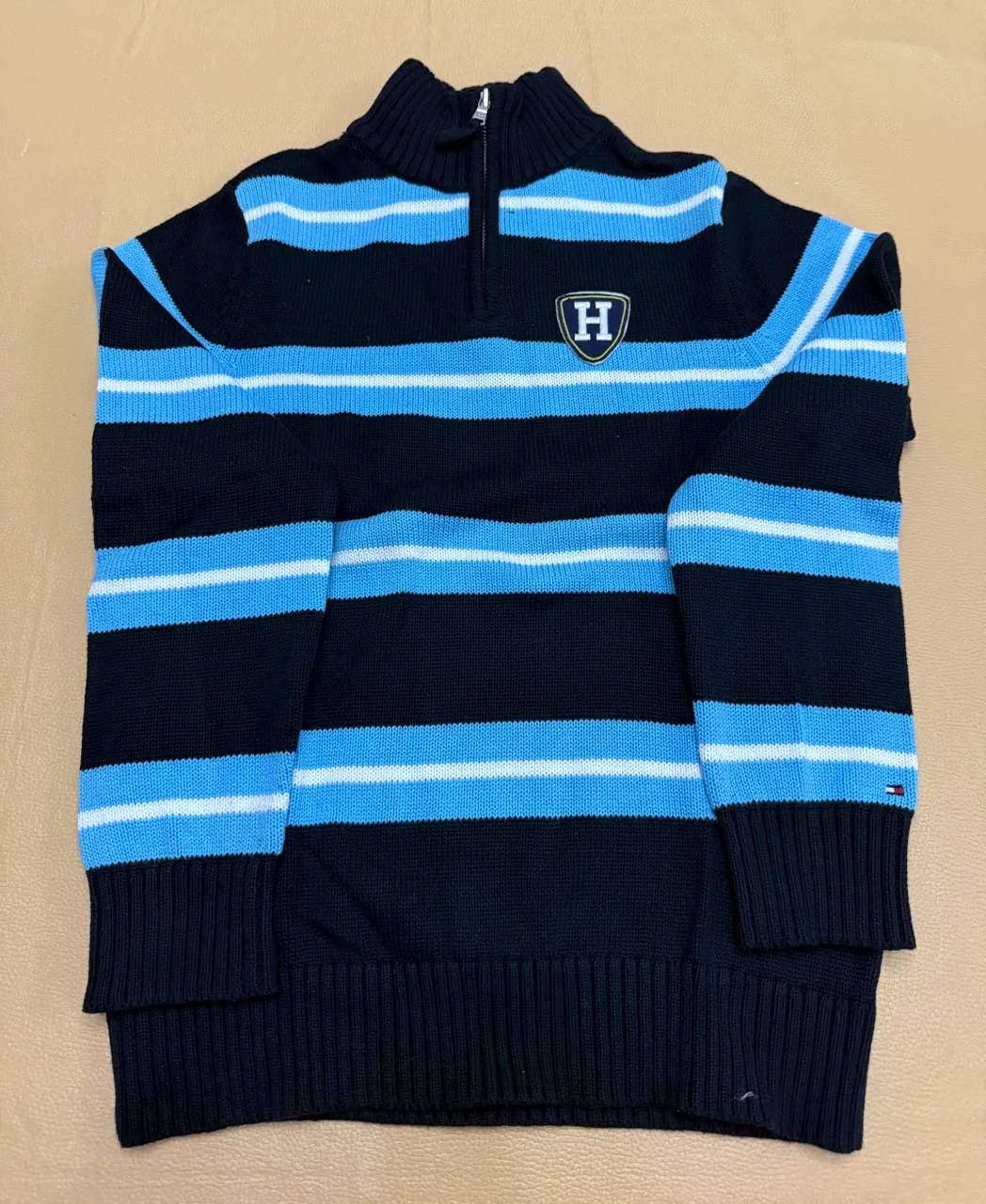 Sweater de cuello alto Tommy Hilfiger · Talle 13 años / 158 cm