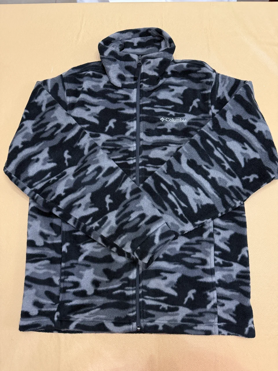 Ropa deportiva Columbia · Talle 16 años / 176 cm