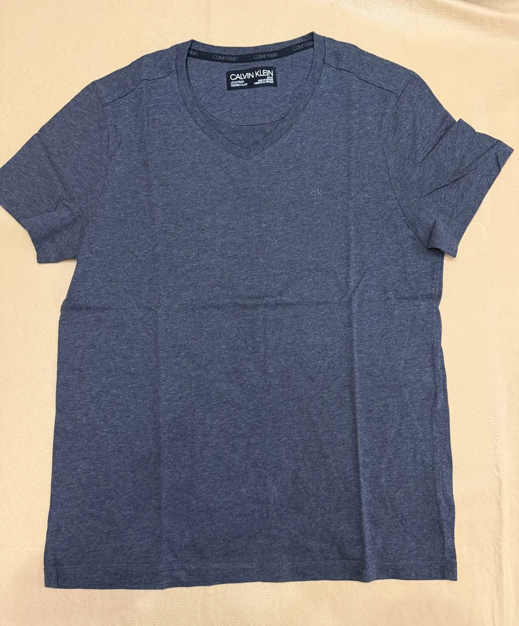 Remera Calvin Klein - imagen 1