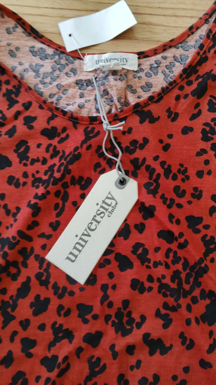 Musculosa University Club - imagen 1