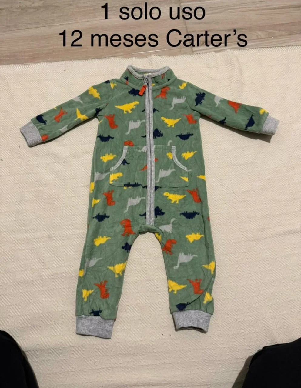 Carter's · Talle 9-12 meses