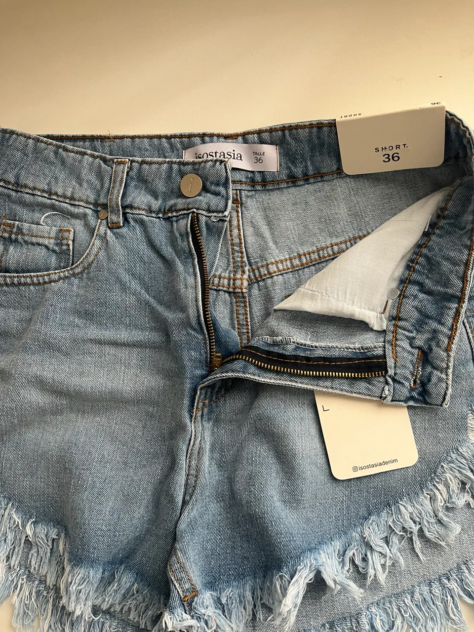 Short Isostasia · Talle EU 36