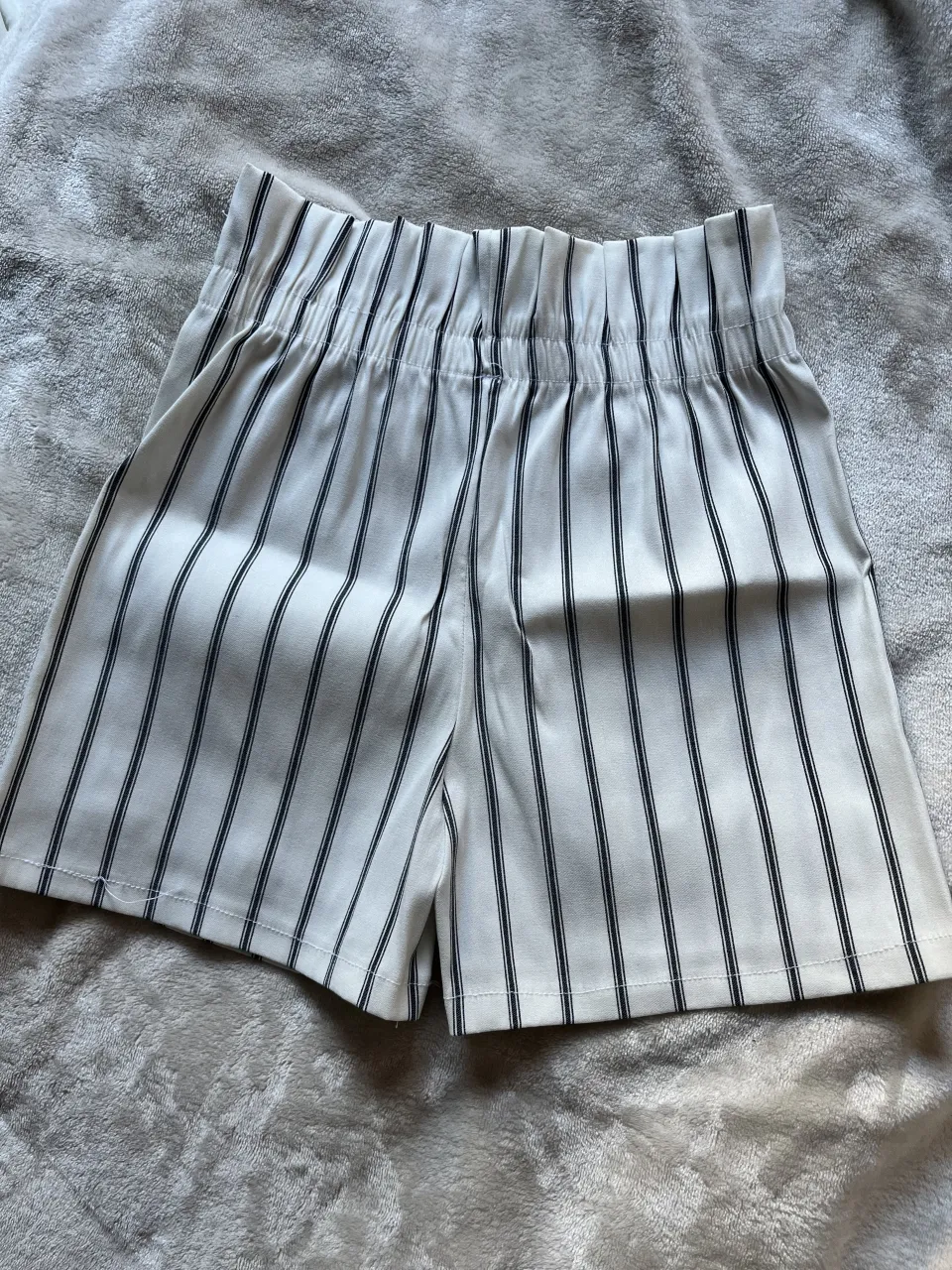 Short D-seo - imagen 1