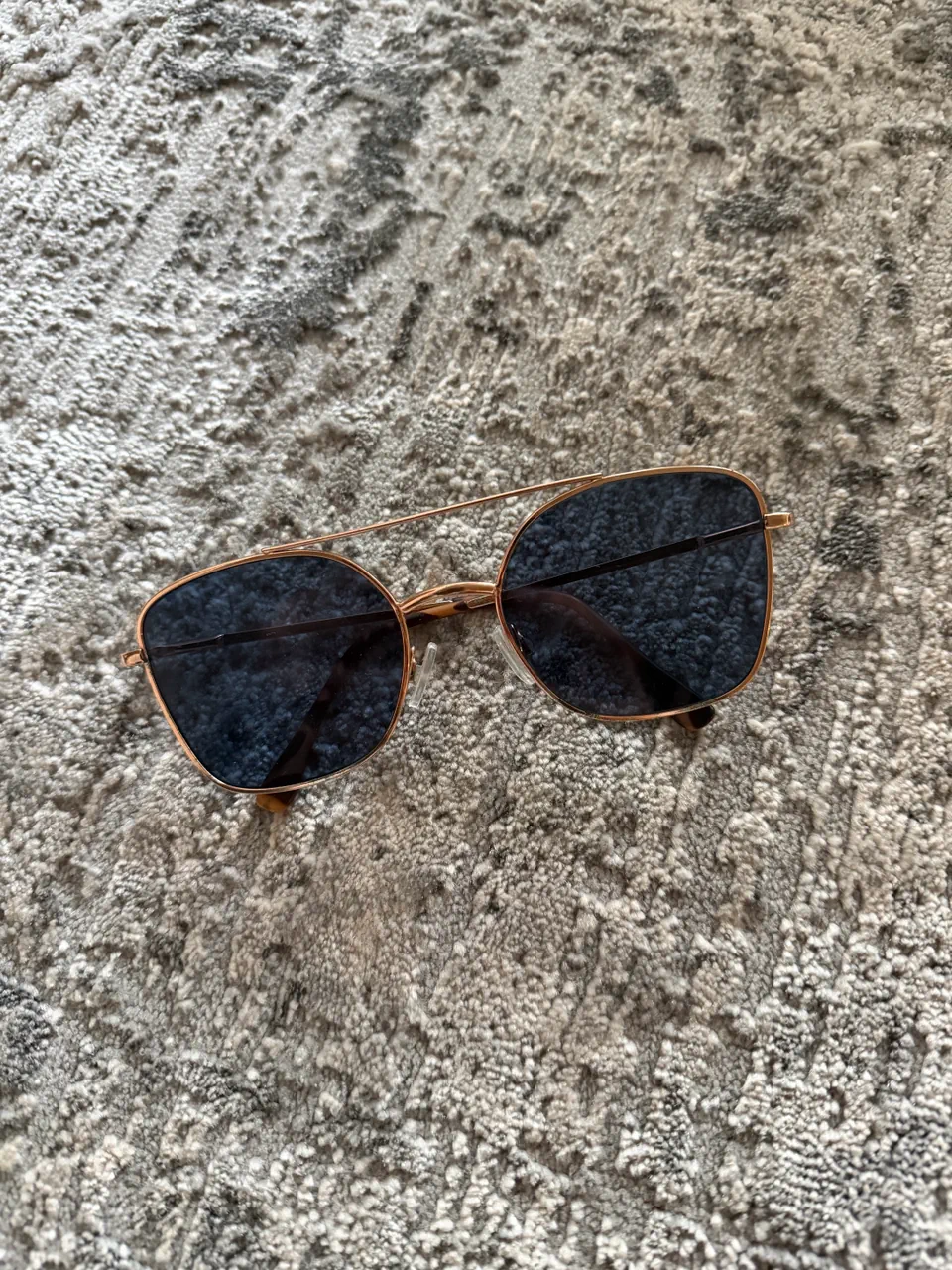 Anteojos Urban Outfitters - imagen 1