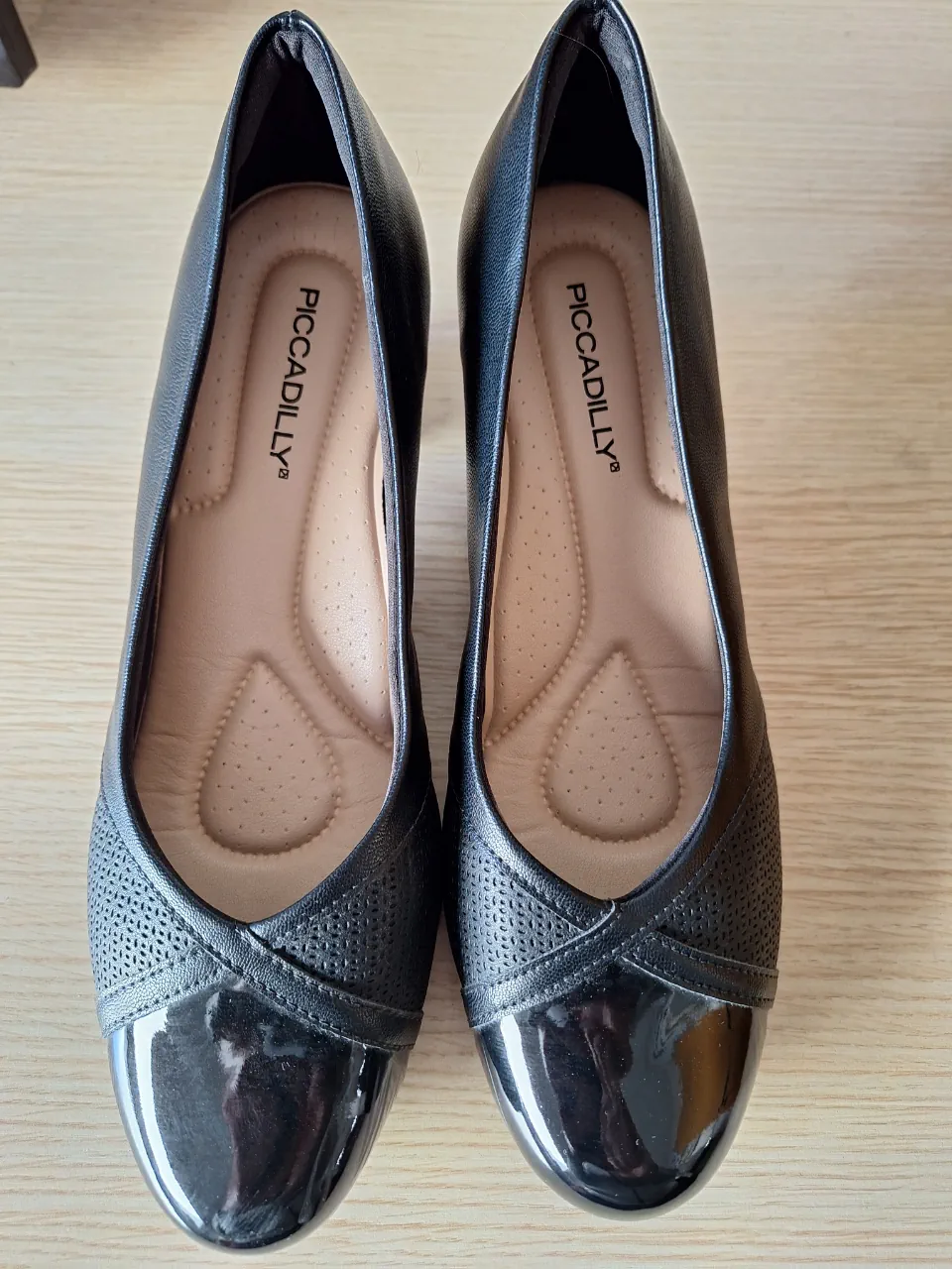Piccadilly · Talle AR 40