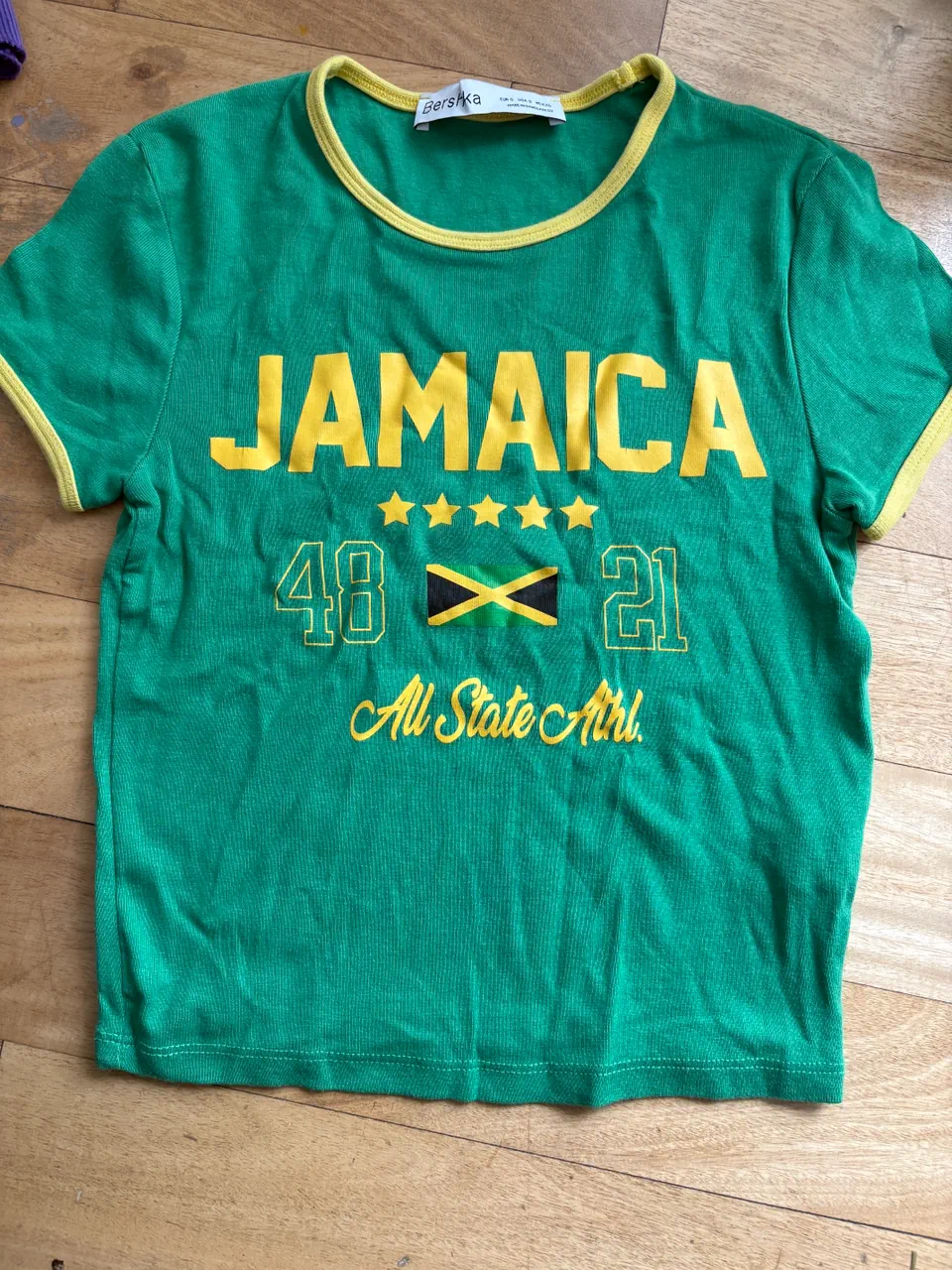 Remera Bershka - imagen 1