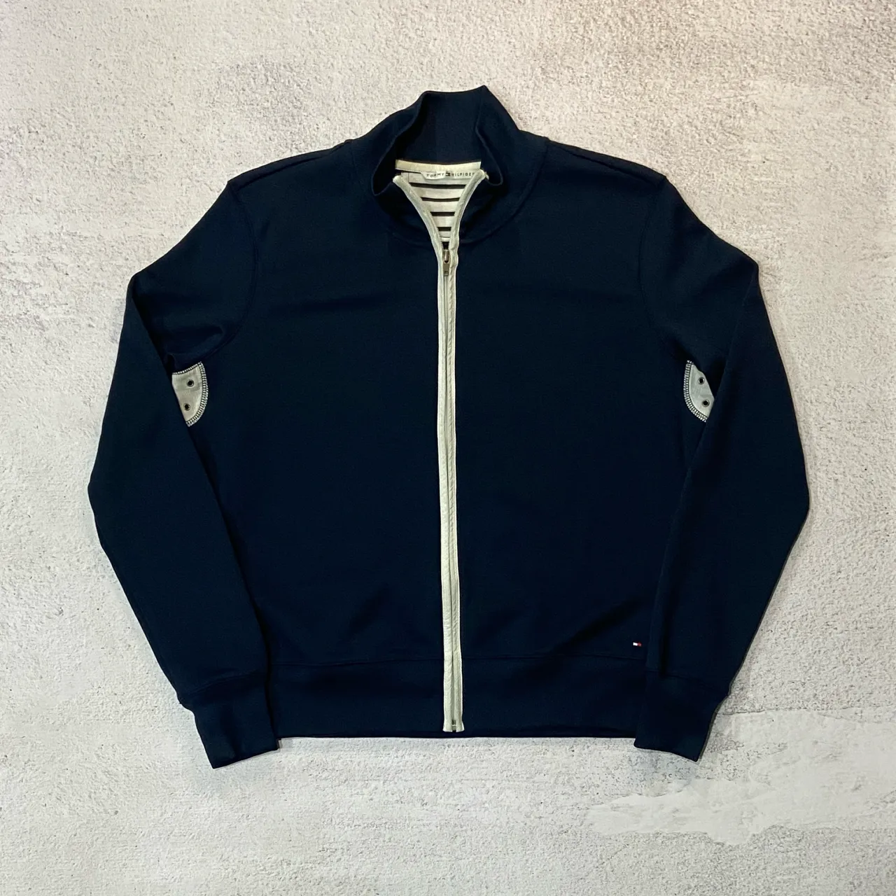 Buzo Tommy Hilfiger - imagen 1