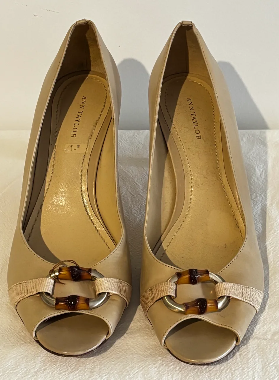 Ann Taylor · Talle US 9.5