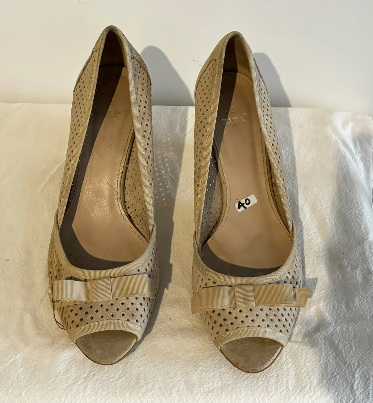 Zara · Talle AR 40