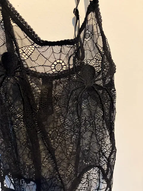 Dolls kill · Talle L