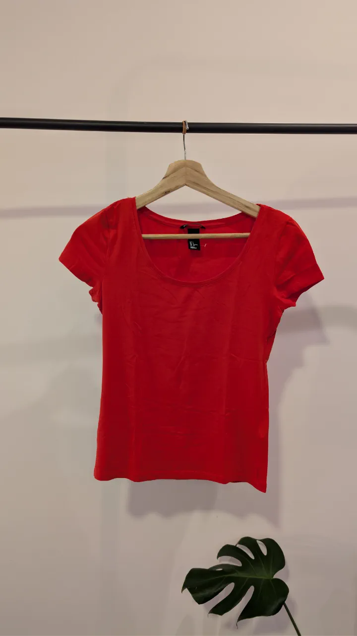 Remera H&M - imagen 1