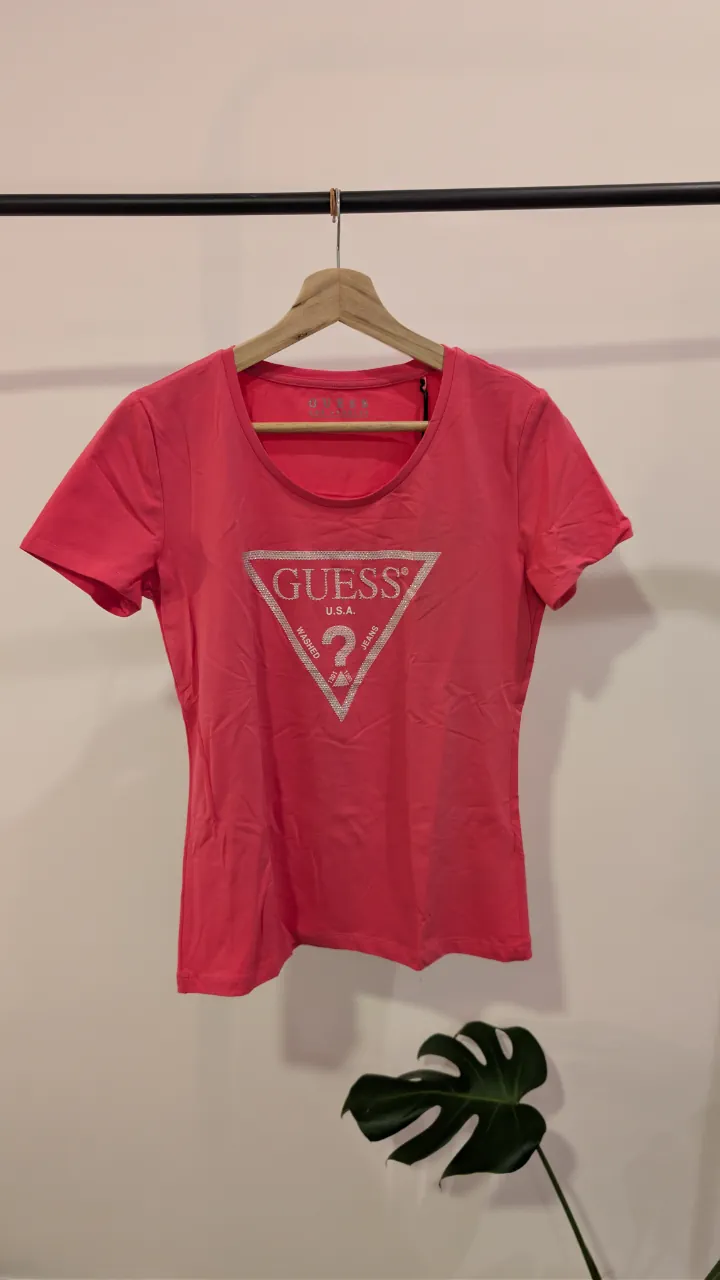 GUESS · Talle L