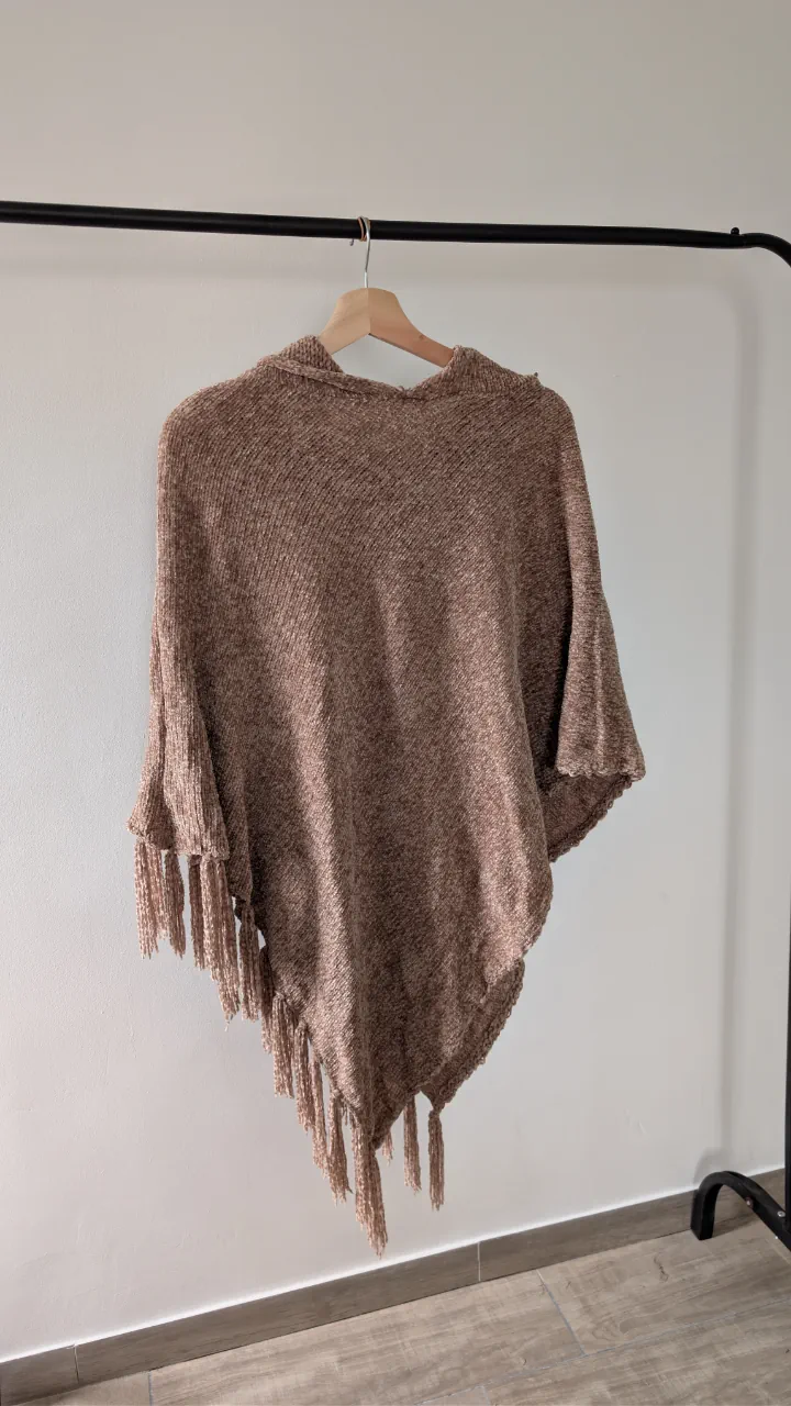Poncho Otra · Talle único