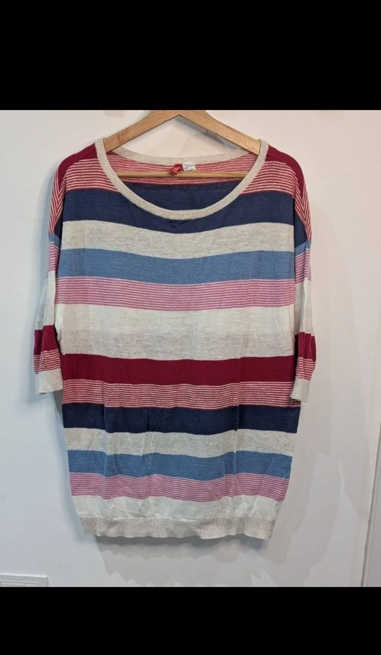 Remera Divided - imagen 1