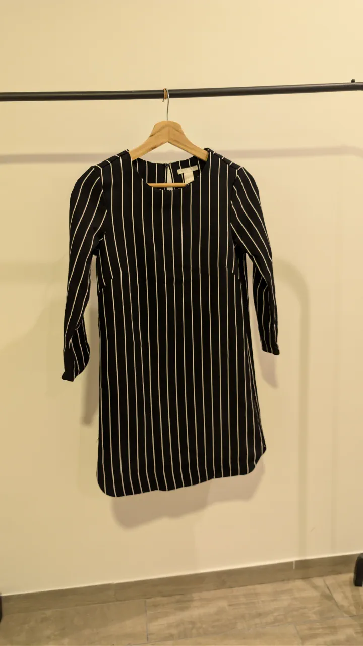 Remera H&M - imagen 1