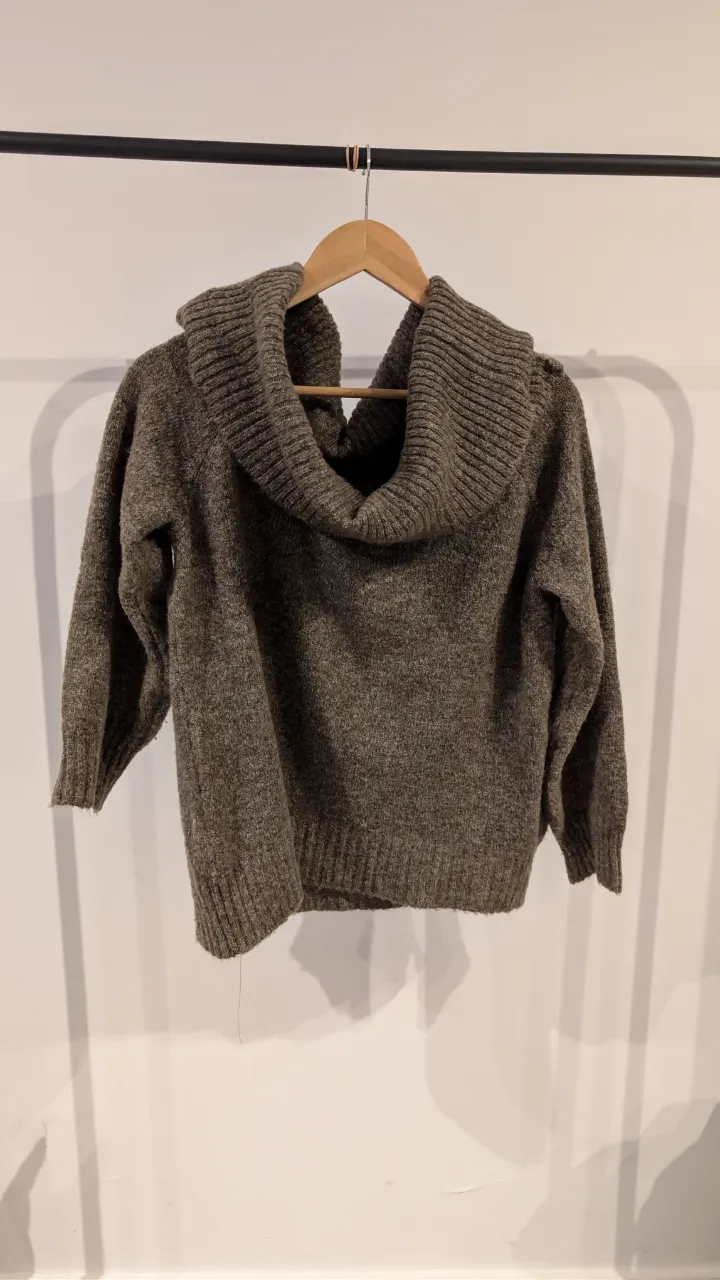 Polera Pull&bear - imagen 1