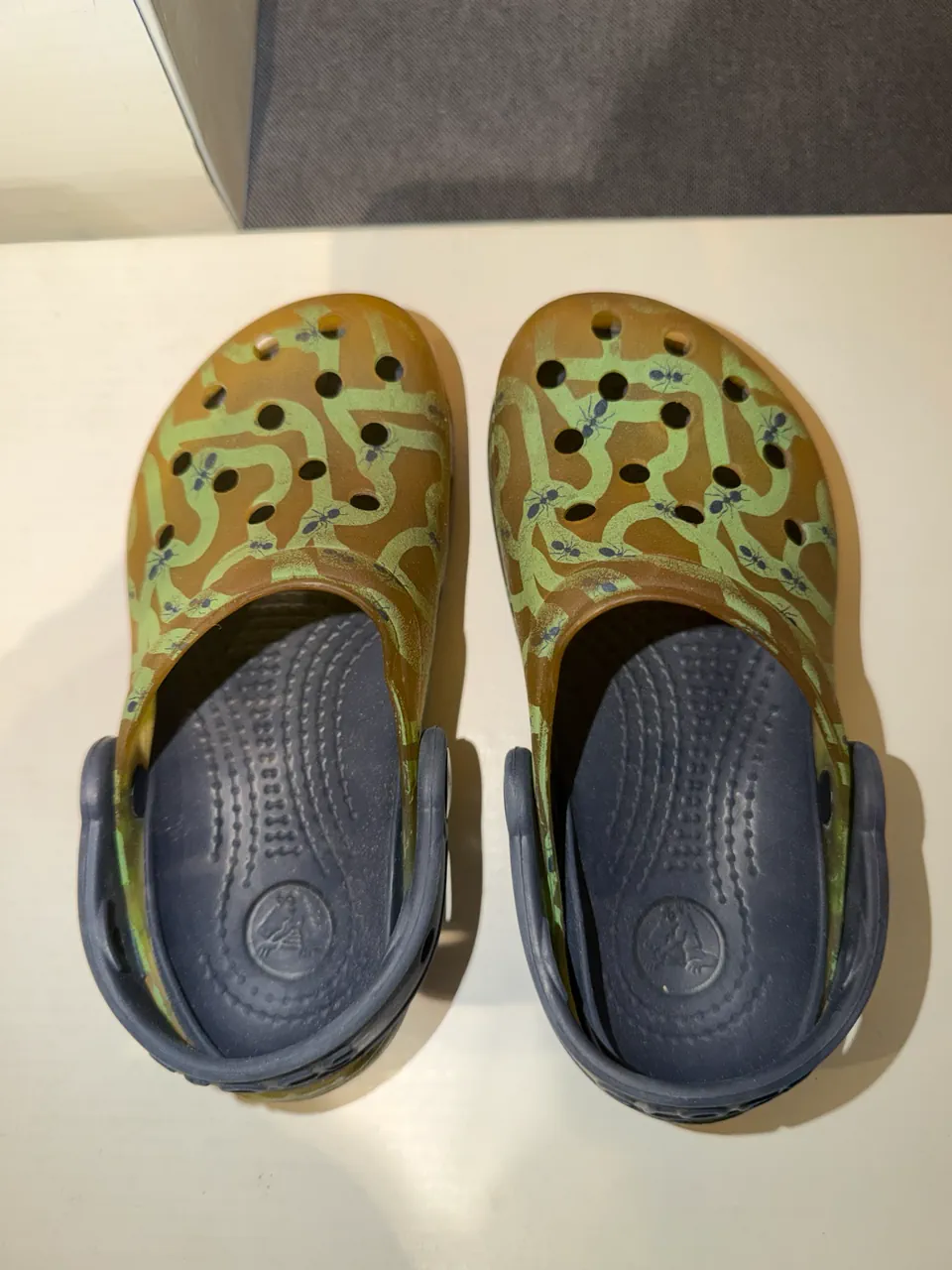 Chancla Crocs · Talle AR 25