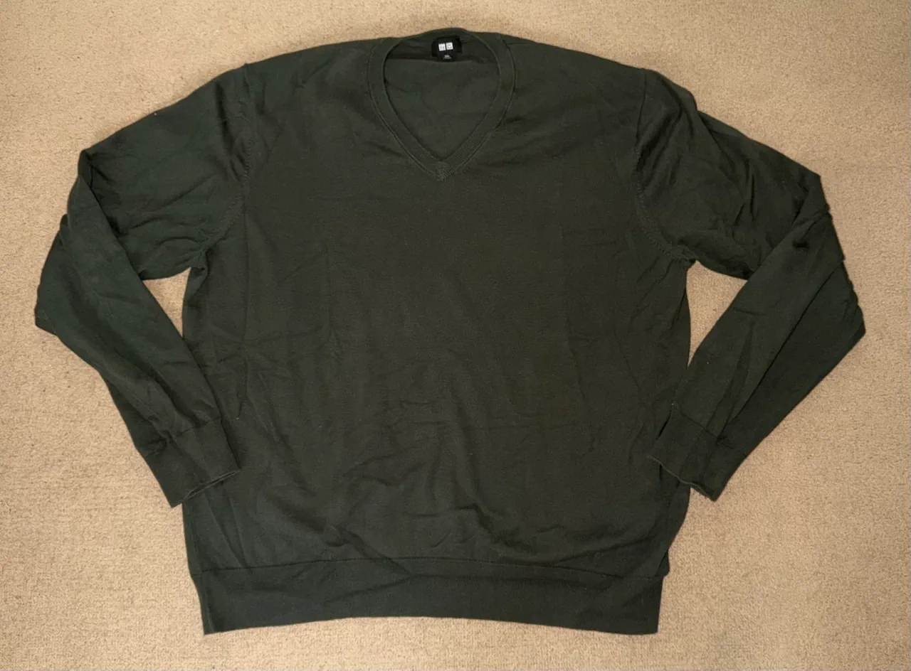 Sweater Uniqlo - imagen 1