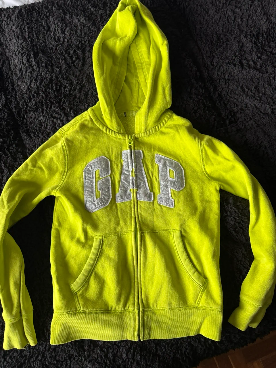 Buzo GAP - imagen 1