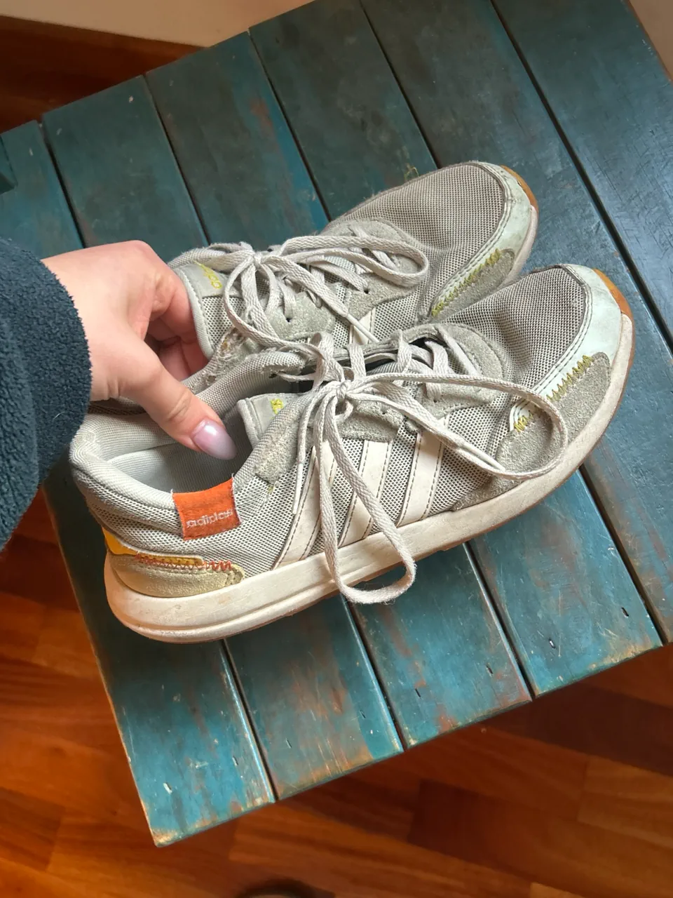 adidas · Talle US 7