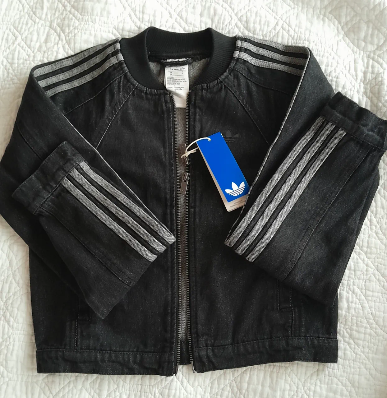Campera adidas · Talle S
