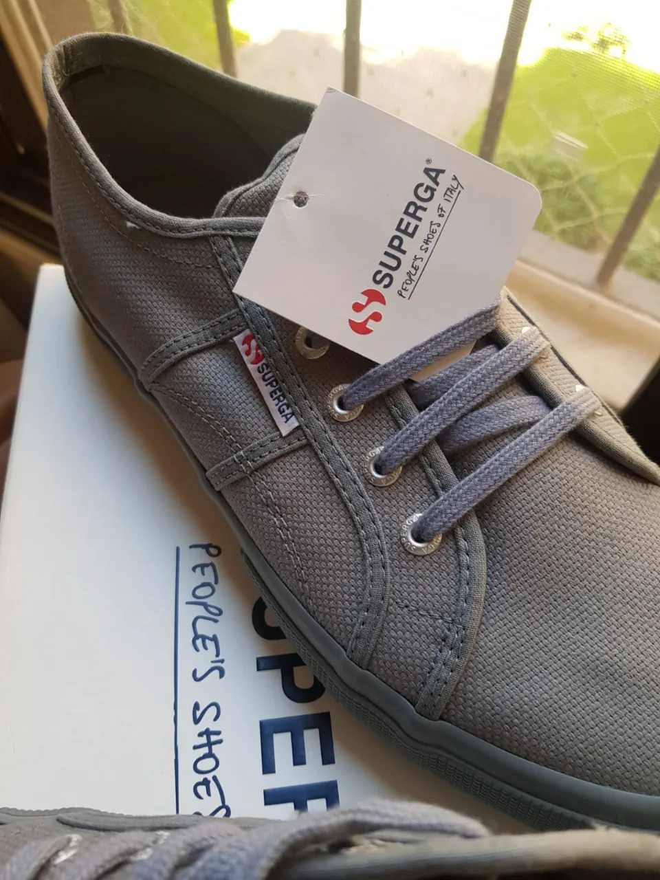 Superga · Talle AR 43
