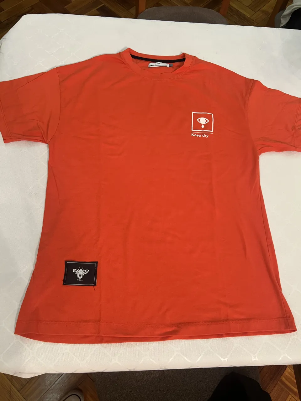 Remera Kiech · Talle S