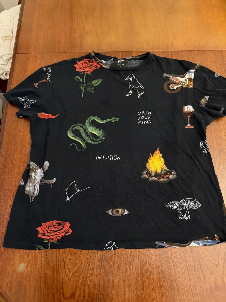 Remera Complot - imagen 1