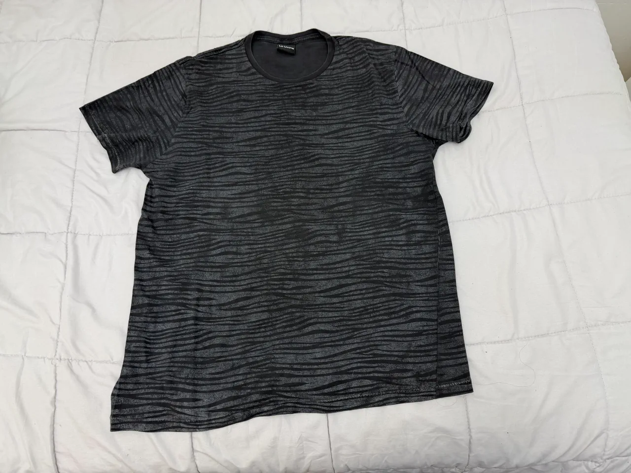 Remera Le Utthe - imagen 1