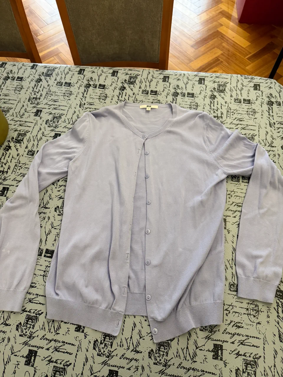 Cardigan Uniqlo · Talle M