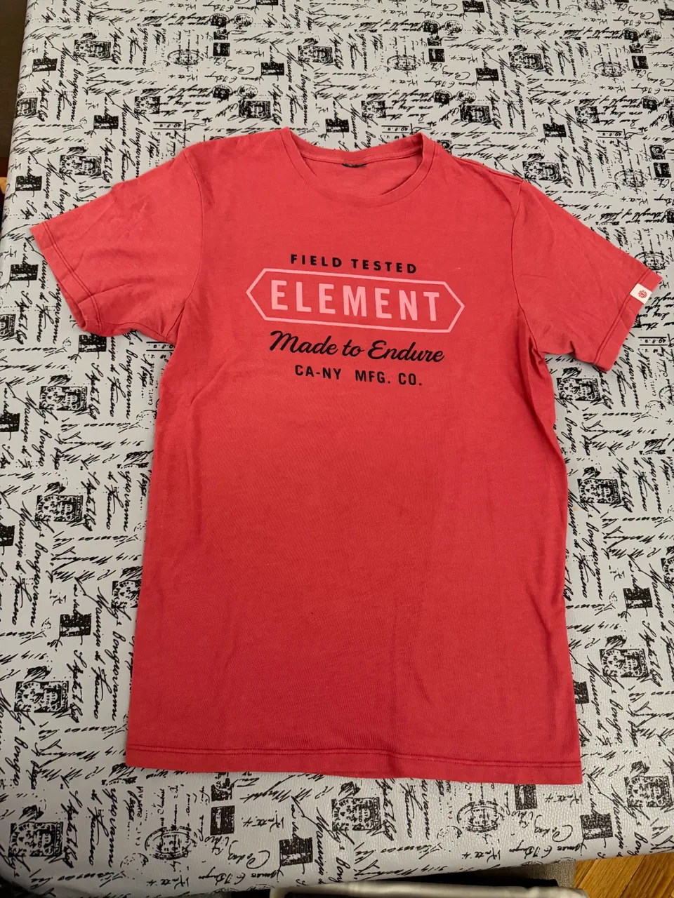 Remera Element · Talle S