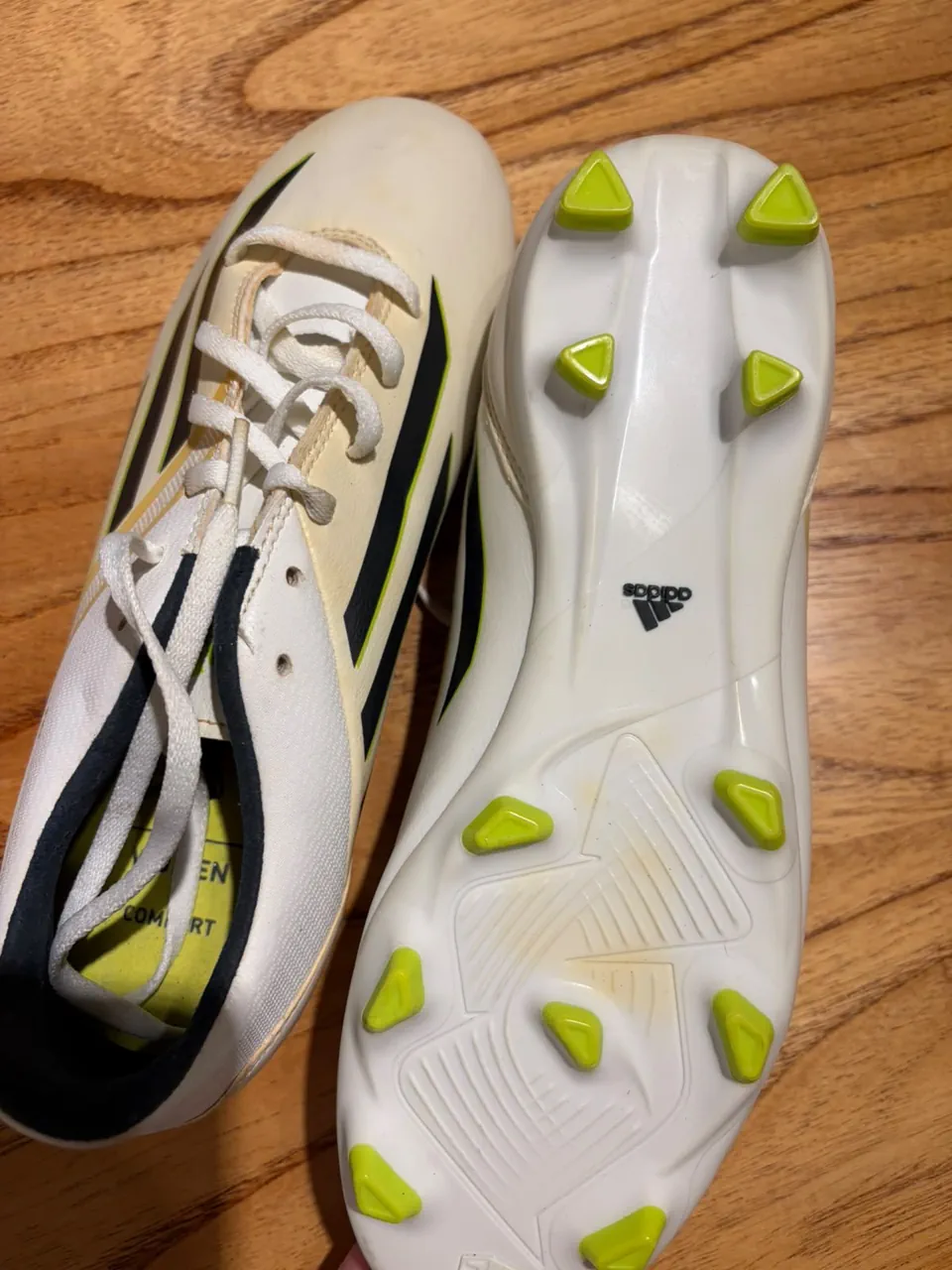 Botines adidas · Talle US 7